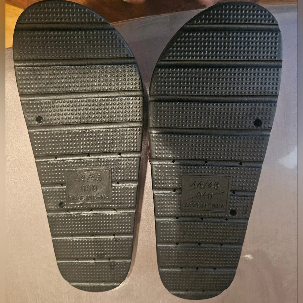 Betty Boop Slides - Picture 4 of 4